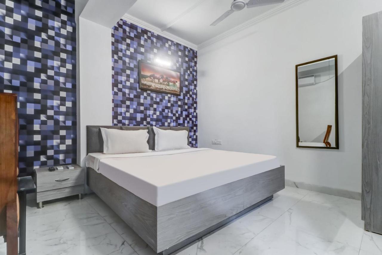 Townhouse Hotel Ludhiana Exterior photo