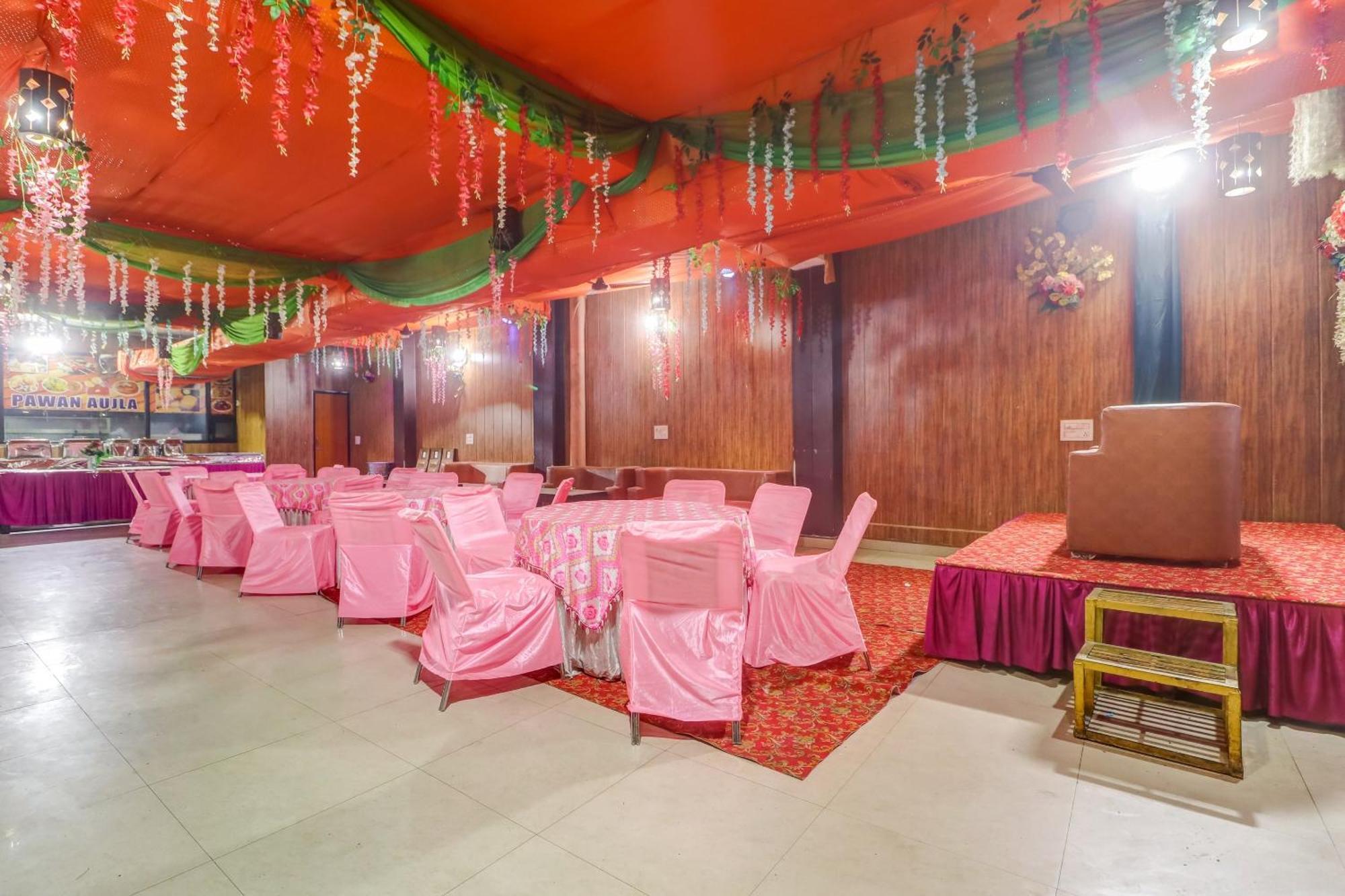 Townhouse Hotel Ludhiana Exterior photo